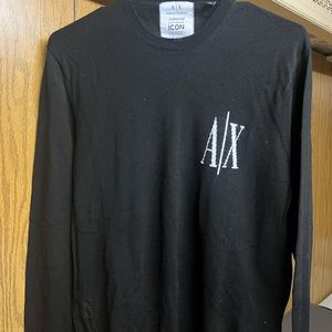 sweater V